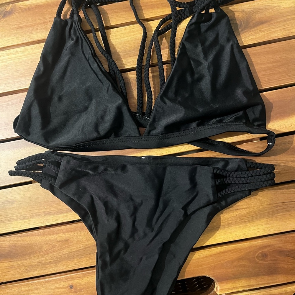 Black Women's Swimwear Set